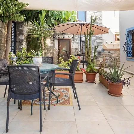 Stone House, 2br, Cozy, Spacy, Terrace, Fast Wifi, Parking Villa Bodrum