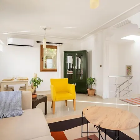 Stone House, 2br, Cozy, Spacy, Terrace, Fast Wifi, Parking Bodrum